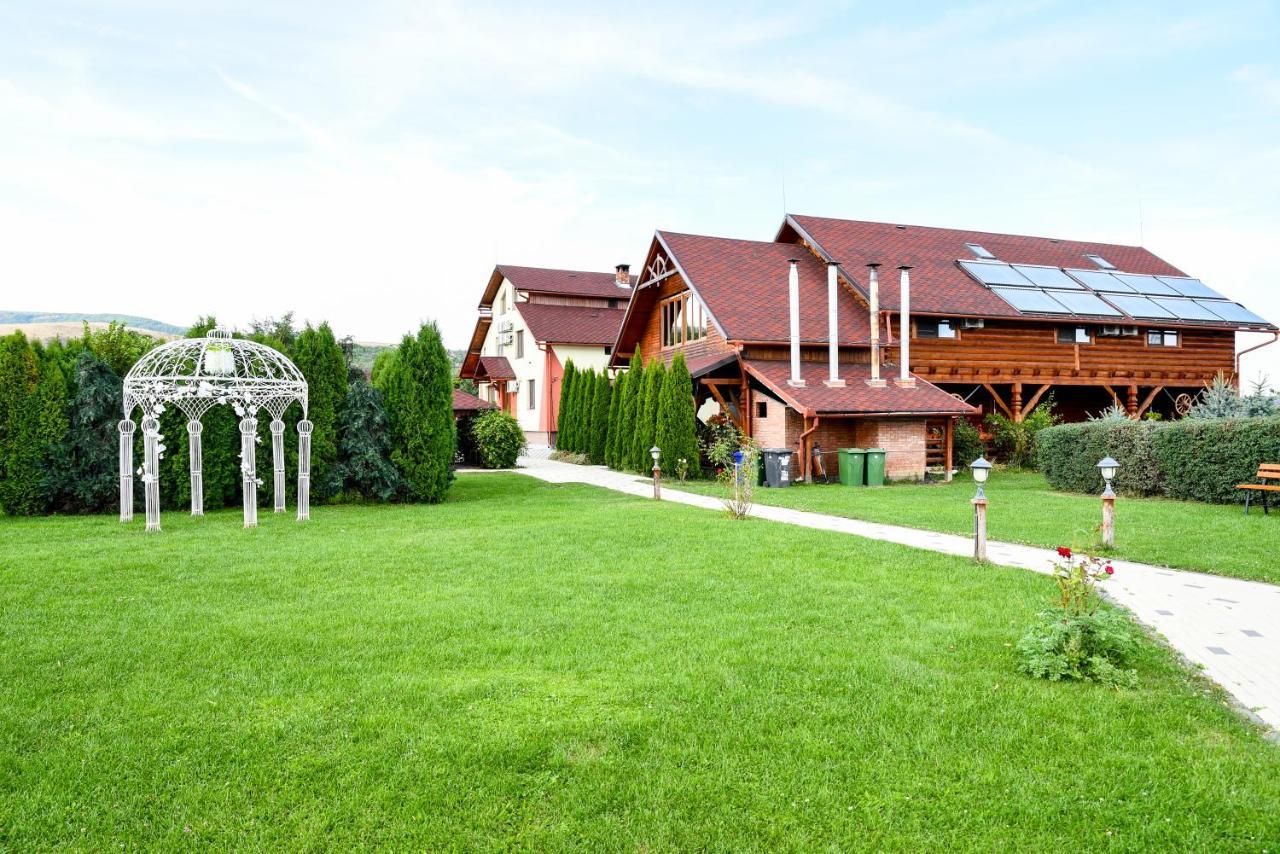 Casa Moteasca Hotel Mihai Viteazu  Esterno foto