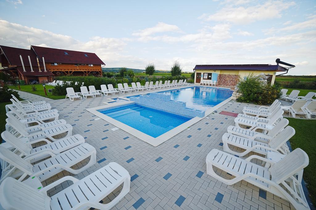 Casa Moteasca Hotel Mihai Viteazu  Esterno foto