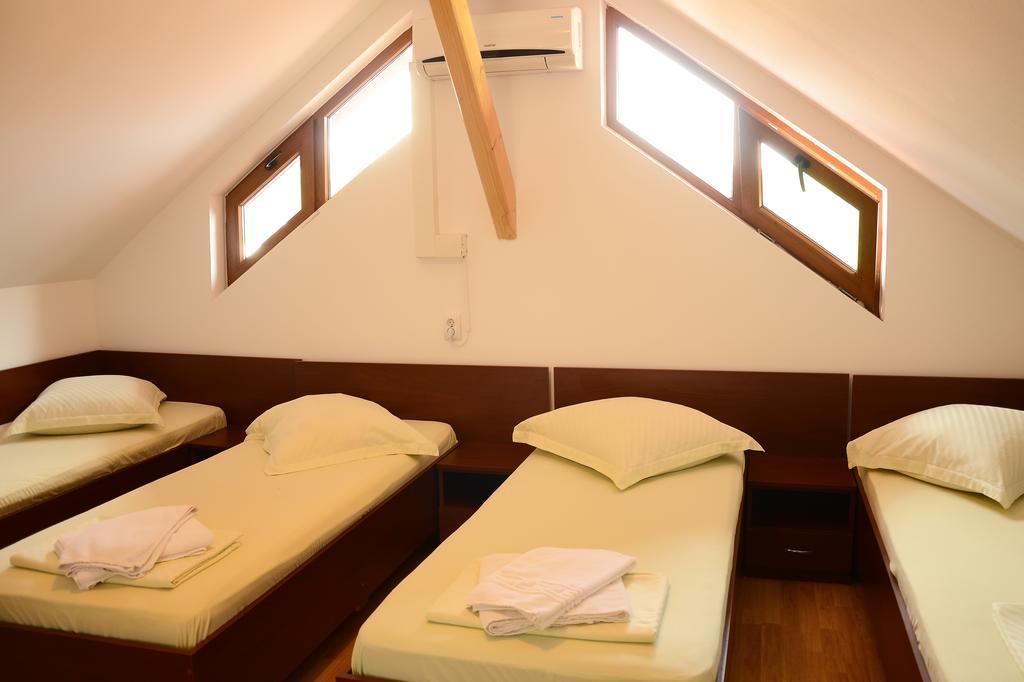 Casa Moteasca Hotel Mihai Viteazu  Esterno foto